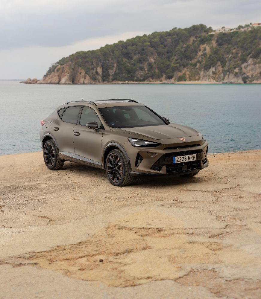 CUPRA%20Formentor%202020%20matte%20magnetic%20tech%20grey