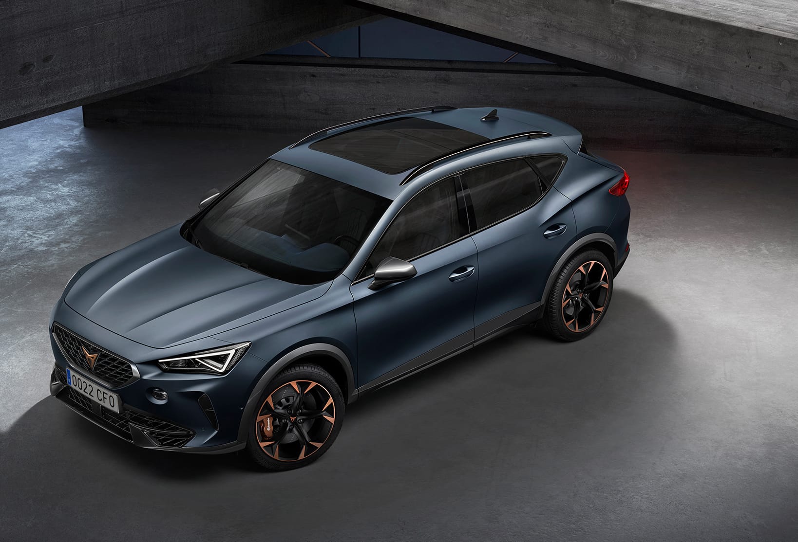 New CUPRA Formentor side view of the suv coupe