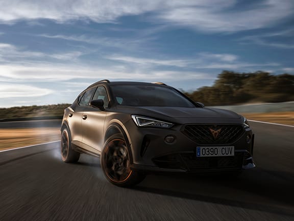 cupra formentor cupbucket carbon fibre leather seats 