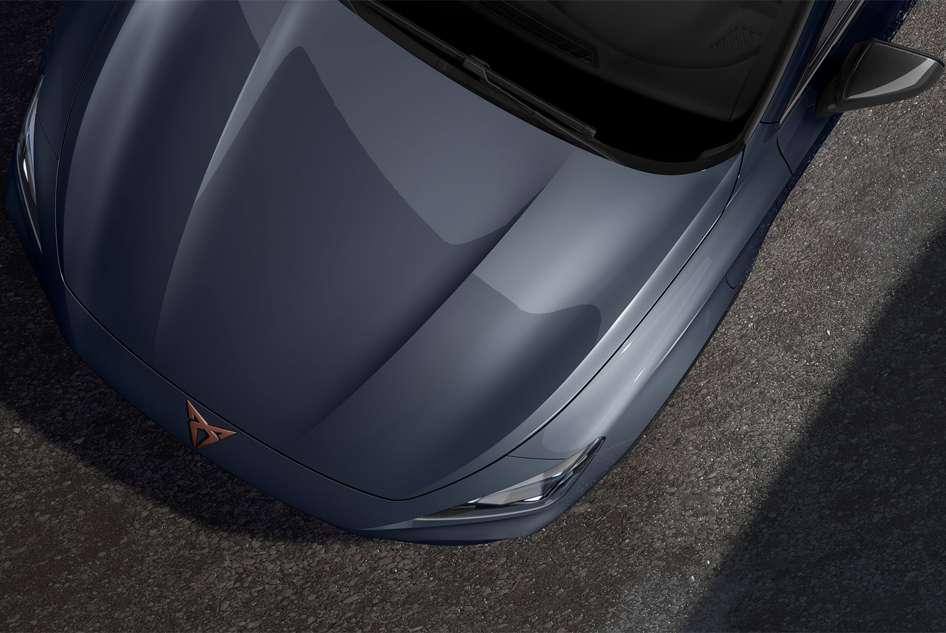 Upper shot of the front nose of the CUPRA Formentor in Magnetic Tech with metallic finish.